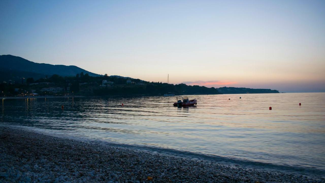 Villa Corfu Erimitis à Agios Stefanos  Extérieur photo