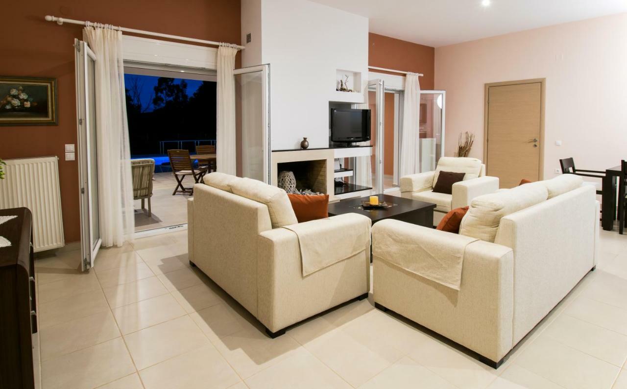 Villa Corfu Erimitis à Agios Stefanos  Extérieur photo