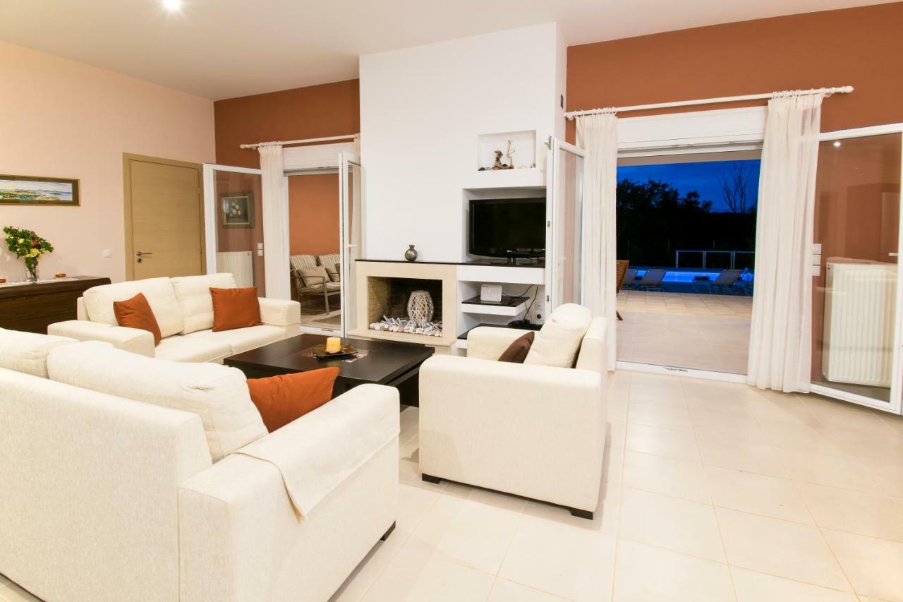 Villa Corfu Erimitis à Agios Stefanos  Extérieur photo